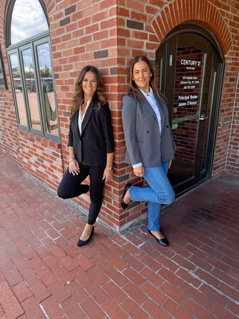 Patricia & Edna Realtors